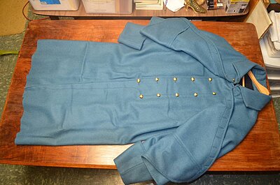 Click image for larger version  Name:	Mounted Greatcoat 2.jpg Views:	0 Size:	68.3 KB ID:	284130