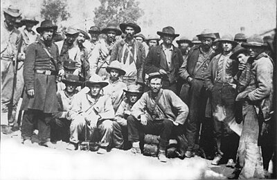 Click image for larger version

Name:	Confederate Prisoners at Chicago.jpg
Views:	73
Size:	393.1 KB
ID:	214622