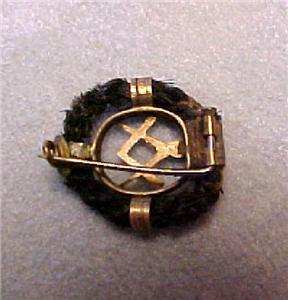 Click image for larger version

Name:	eBay c1860 Hair Broach 1b.jpg
Views:	107
Size:	15.5 KB
ID:	216403