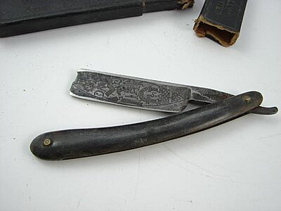 Click image for larger version

Name:	Straight razor eBay c1860 1a.jpg
Views:	114
Size:	20.1 KB
ID:	216497