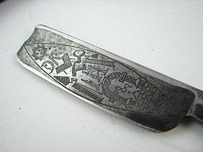 Click image for larger version

Name:	Straight razor eBay c1860 1b.jpg
Views:	138
Size:	27.7 KB
ID:	216498