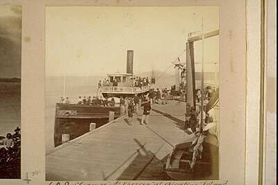 Click image for larger version

Name:	Steamer McPherson at Alcatraz Island (2).jpg
Views:	153
Size:	173.5 KB
ID:	217225