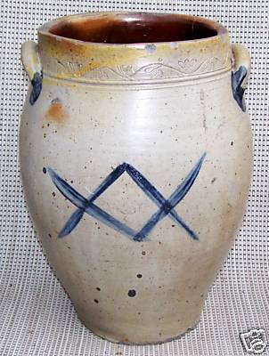 Click image for larger version

Name:	Crock Stoneware from NJ c1820 eBay 1a.jpg
Views:	118
Size:	27.6 KB
ID:	218421