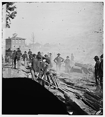 Click image for larger version

Name:	atlanta destroying railroad.jpg
Views:	98
Size:	129.6 KB
ID:	218596