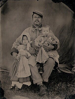 Click image for larger version

Name:	Tintype.jpg
Views:	195
Size:	222.0 KB
ID:	219453