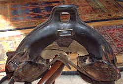 Click image for larger version

Name:	saddle012-cantle.jpg
Views:	174
Size:	15.3 KB
ID:	220749