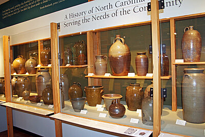 Click image for larger version

Name:	pottery center.jpg
Views:	103
Size:	377.1 KB
ID:	220959