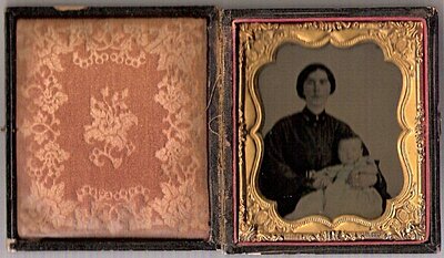 Click image for larger version

Name:	ambrotype1.jpg
Views:	210
Size:	85.9 KB
ID:	228375