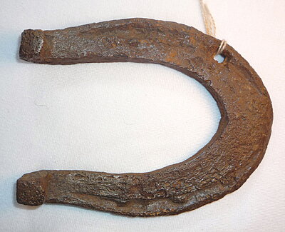 Click image for larger version

Name:	Middle Tenn. heavy horse shoe.jpg
Views:	156
Size:	567.9 KB
ID:	228631