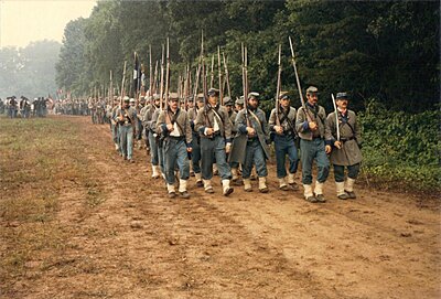 Click image for larger version

Name:	1st Bull Run Confederate Infantry.JPG
Views:	357
Size:	473.3 KB
ID:	230396