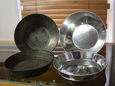 Click image for larger version

Name:	tin bowl and plate.jpg
Views:	237
Size:	1.52 MB
ID:	232321